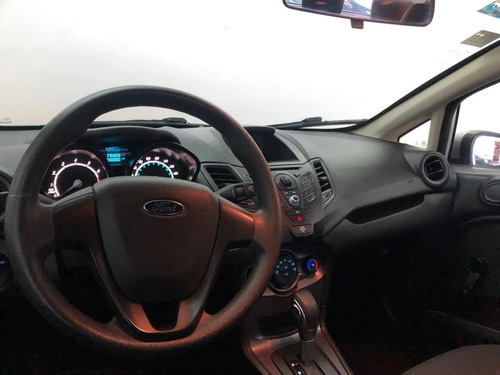 Imagen 12 de 13 de Ford Fiesta 2015 1.6 S Sedan At
