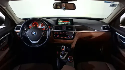 BMW Serie 3 2.0 330E A LUXURY LINE AUTO