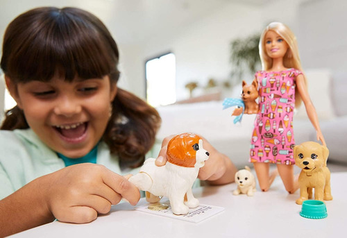 Juego De Muñecas Y Mascotas Barbie Doggy Daycare Con 4 Perro