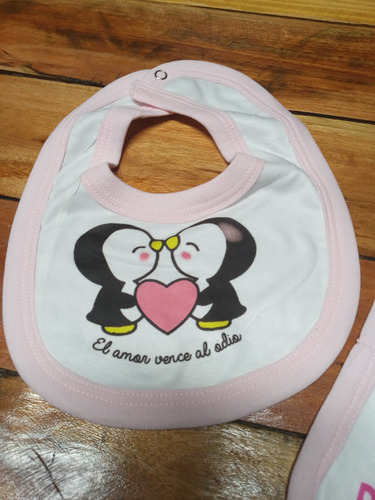 Imagen 2 de 4 de Oferta Preestampados Cód.230 Combo Babero Y Babita El Amor