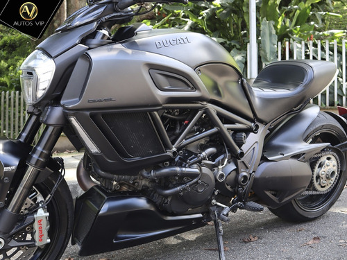 Imagen 3 de 15 de Ducati Diavel 2015