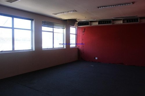 Imagem 18 de 28 de Galpão 17.000m², 03 Banheiros; Consiste Em Um Galpão De 7.800m², Outro Galpão De 7.000m², Um Edifício Com 1.820m² E Um Restaurante Com 630m² - 20082107 - 68408873