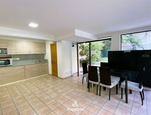 Oportunidad!! Inmejorable Ubicación Venta 4d-4b, Providencia