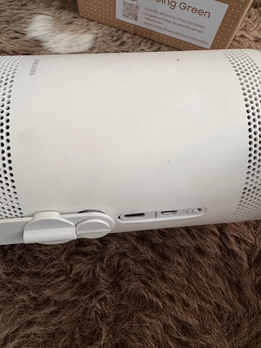Samsung -freestyle Proyector Portátil De 100 Fhd Blanco (Usado)