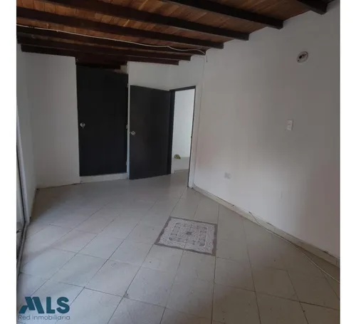 Apartamento De 3 Niveles(mls#243958)