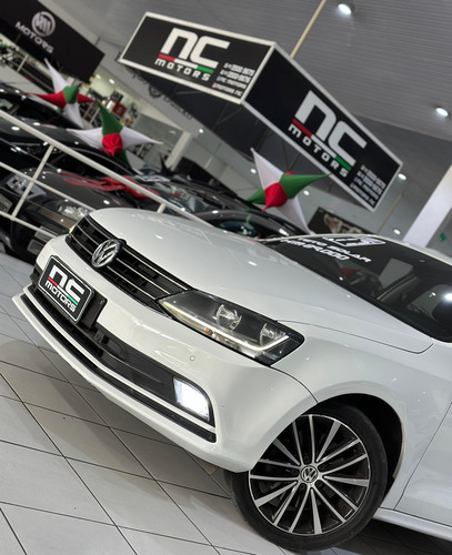 Volkswagen Jetta 2.0 Tsi Highline (mx) 4p