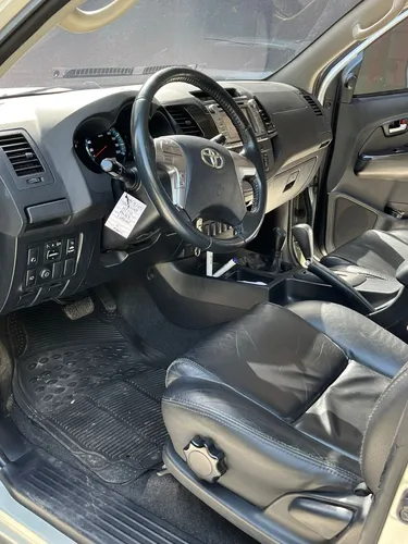 Toyota Fortuner 3.0 Sr5 169 hp
