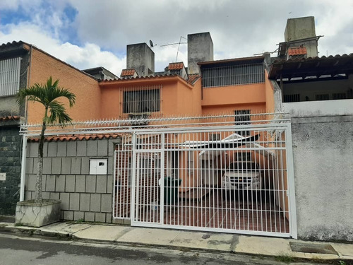 Imagen 9 de 10 de La Trinidad Sureste Casa En Venta Precio Ref. 180.000neg