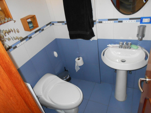 Imagen 9 de 14 de Ramiro E. Ruiz Vende Townhouse En Loma Linda Mls #22-8926