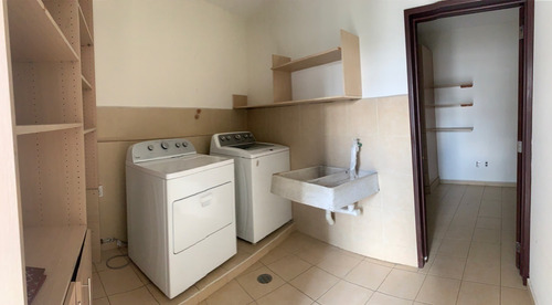 Imagen 23 de 29 de Se Renta Excelente Casa Amueblada En Bosque Real En Loma Rea
