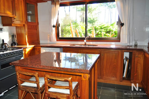 Lindisimo Entorno ,nuevo ,con Servicios ,lindisima Zona