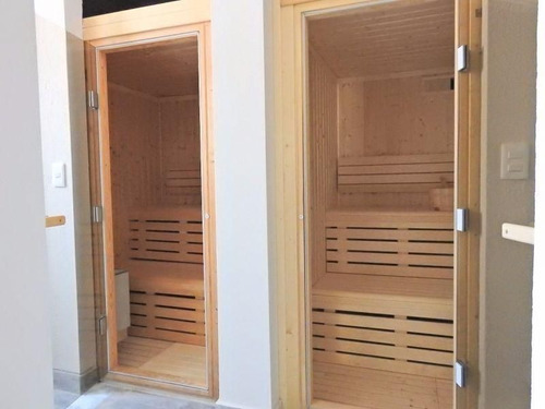 Imagen 23 de 25 de Punta Del Este 2 Dormitorios Vende Con Garaje
