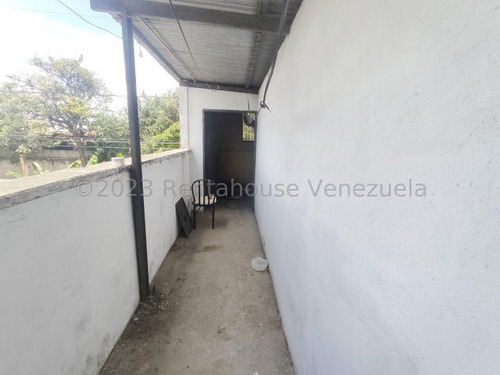 Galpon En Venta Zona Industrial 1 Barquisimeto Kenlimar Nieto 24-2537