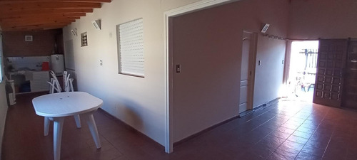 Imagen 22 de 28 de Hermosa Casa En Mar Del Tuyu! Todos Los Servicios!