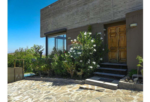 Hermosa Casa En Hacienda Chacabuco