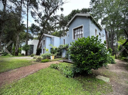 Venta De Casa Dentro Del Complejo Solanas Vacation, Punta Ballena-punta Del Este