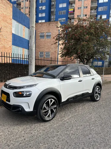 Citroën C4 Cactus 1.6 Shine Turbo Aut