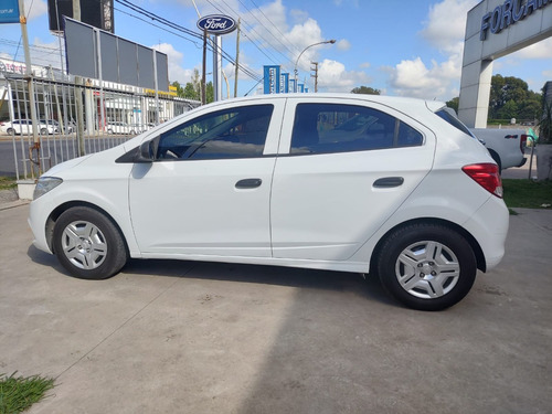 Imagen 5 de 12 de Chevrolet Onix 1,4 Ls Joy 2018 // 4632030