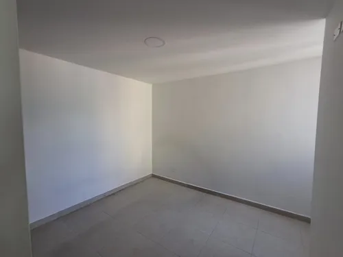 Apartamento En Arriendo Ubicado En Medellín Sector Calasanz Parte Baja (27206).