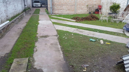 Imagen 10 de 13 de Bloque En Venta Con Casa 6 Ambientes Y Dos Departamentos 2 Ambientes