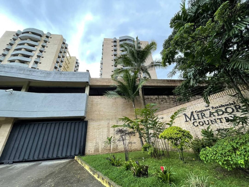 Elena Hidalgo Vende Apartamento Amoblado Y Equipado En Mirador Country Rodeado De Centros Comerciales En Valencia Via Guataparo Carabobo. (solo Cliente)