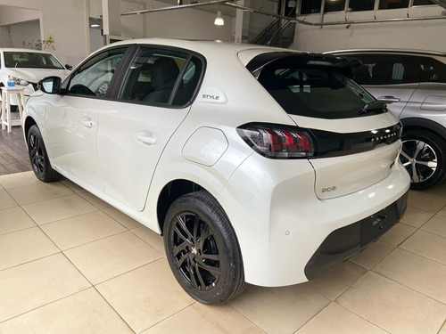 Imagen 3 de 16 de Peugeot 208 1.6l Style