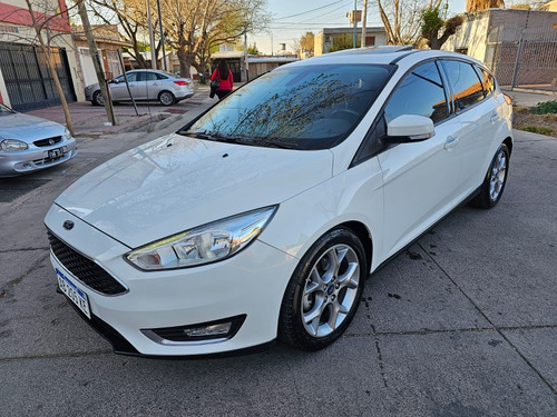 Ford Focus III 2.0 Se Plus Mt