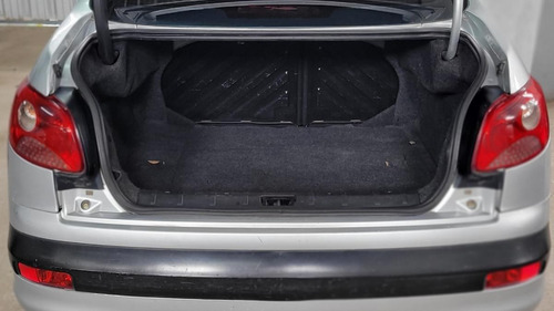 Peugeot 207 2.0 Sedan Xt Hdi