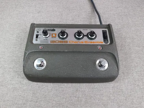 BOSS CE-1 Chorus Ensemble 1981年製 [UK792] - 中古楽器の販売