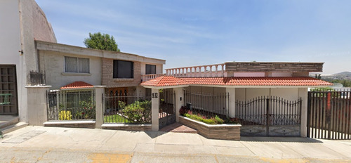 Casa En Venta De Dos Niveles Ubicada Colonia Las Arboledas DeLG Cdad Lopez Mateos