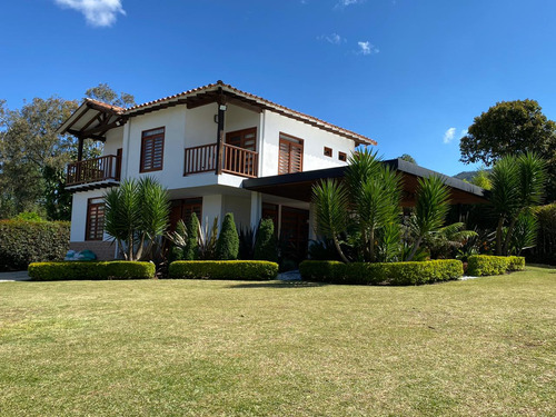 Venta De Casa Campestre En El Carmen De Viboral