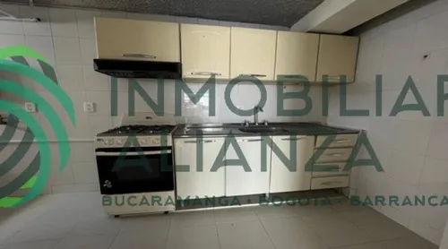 Apartamento En Venta En Sotomayor. Cod V61610