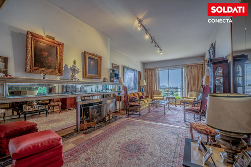 Departamento De Época Con Cochera Fija En Venta - Palermo Chico