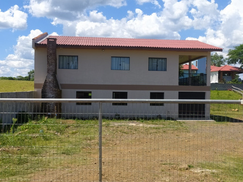 Sítio Com Casa Nova, Com Dois Pavimentos, Aproximadamen300m2
