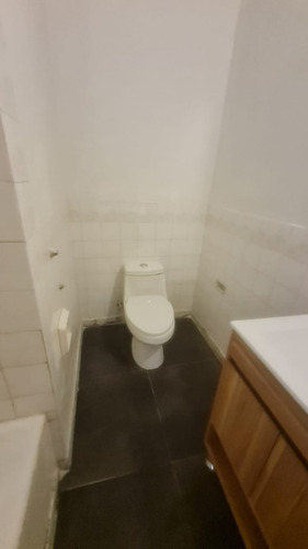 Casa 4 Dormitorios Y 3 Baños