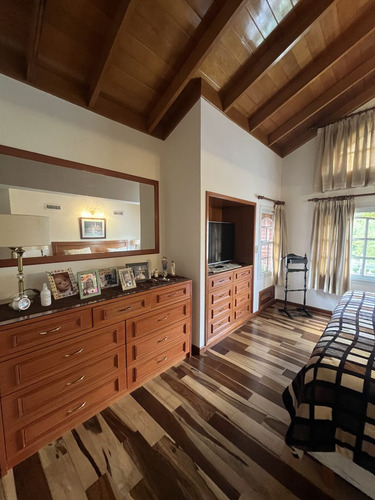 Casa En Venta En Mataderos