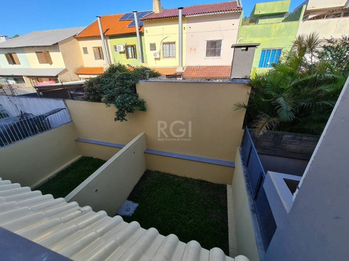 Casa Em Guarujá Com 3 Dormitórios - Lu432322
