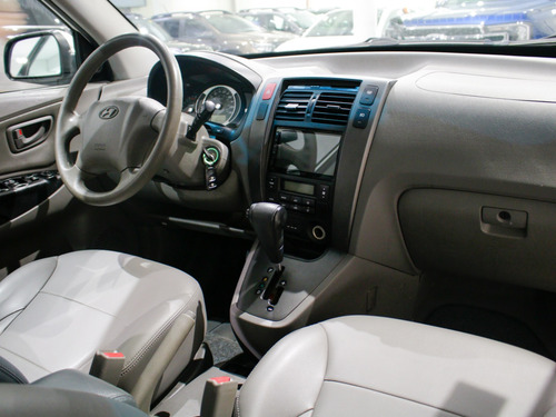 Hyundai Tucson 2.0 MPFI GLS 16V 143CV 2WD FLEX 4P AUTOMÁTICO