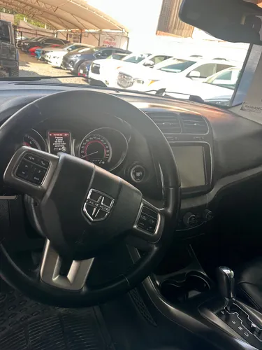 Dodge Journey 2.4 Sxt 7 Pasajeros Lujo At