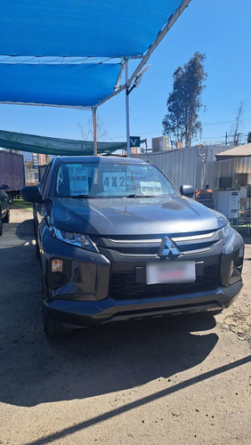 Mitsubishi L200 2.4 Td Work Cr Wf Mt 4x2 Diesel 2021