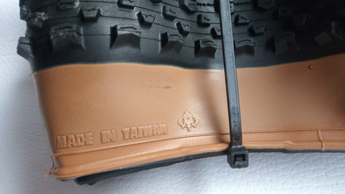 Imagen 6 de 8 de Llanta Maxxis Ikon Skinwall 27.5*2.20 T R / E X O / 60 Tpi