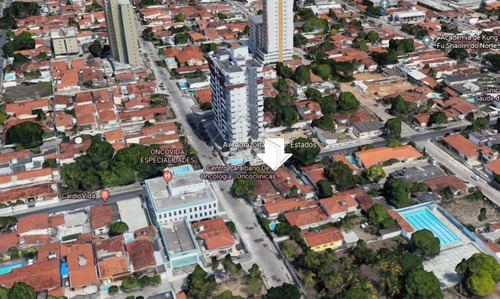 Imagem 8 de 10 de Casas - Ref: V716