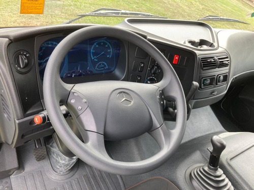 Imagen 10 de 18 de Mercedes-benz Atego 1726 S/36 Cabina Extend. Cama Litera