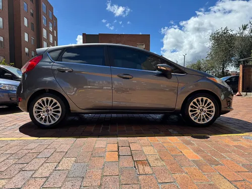 Ford Fiesta 1.6 Hatchback Titanium