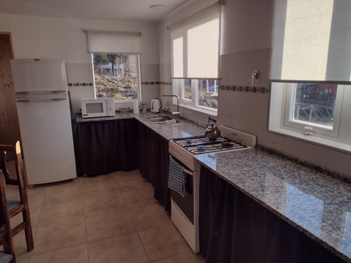 Imagen 8 de 25 de Casa Vacacional Con Estacionamiento Gratis Al Pie De La Montaña