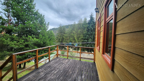Casa En Arriendo De 4 Dorm. En Coihaique