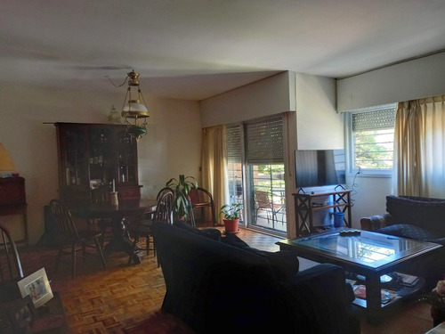 Parque Rodó, Barrio Jardín, Apto. Tipo Casa, 110 Mts.