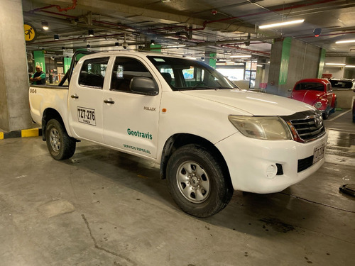 Toyota Hilux 2.5 Imv - 5 pasajeros
