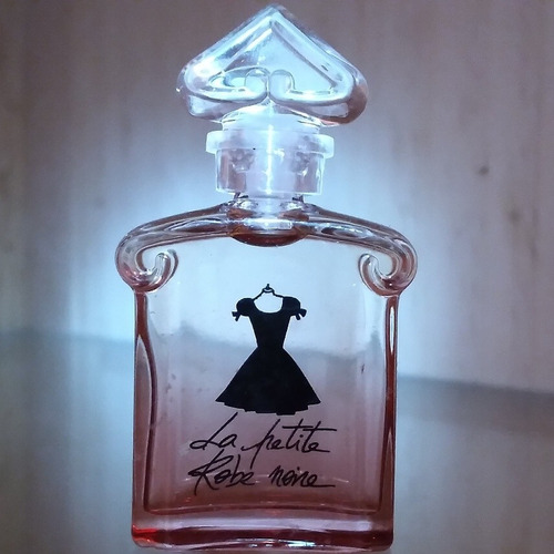 Perfume Miniatura Colección Guerlain L Petite Robe Noire 5ml
