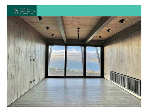 Casa Nueva Con Especatcular Vista En Mirador Punta Pite